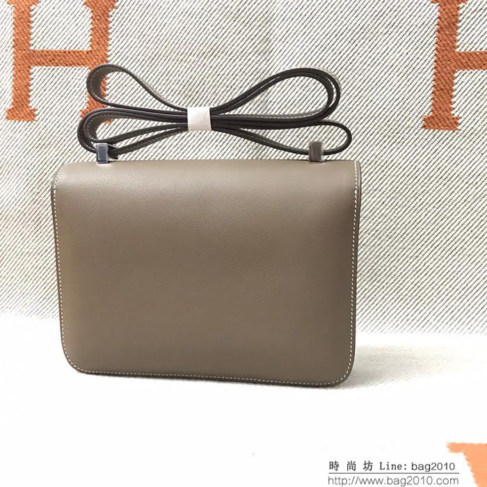 HERMES愛馬仕 H空姐包 進口原廠EP皮 頂級蜜蠟製作 街拍必備單品 大象灰金銀 單肩斜挎包  Ama1576